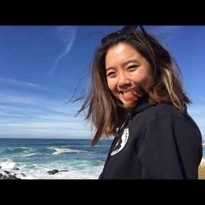 Welcome to my closet 🍂🎍🥀☘️🌺